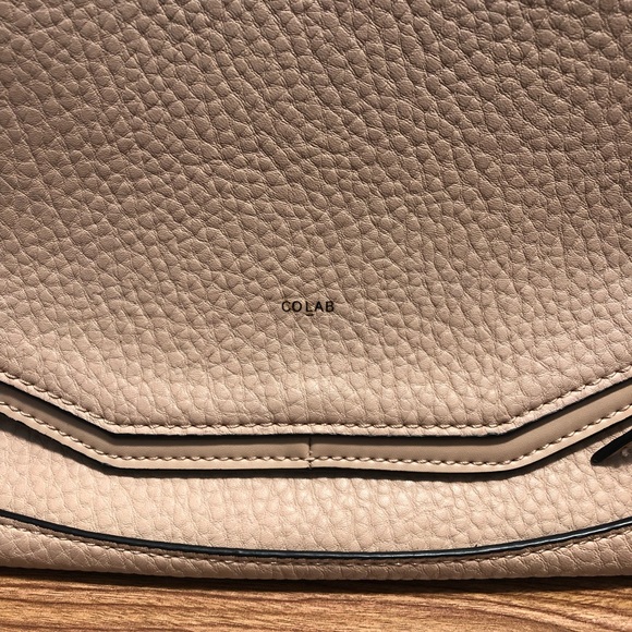 Pink Colab bag. Style and shape similar to Givenchy Antigona bag. - Picture 3 of 9